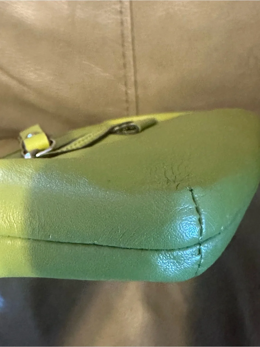NWT Coach Grass Green Daisy Wristlet Clutch Silver Y2K Wallet - Picture 4 of 9